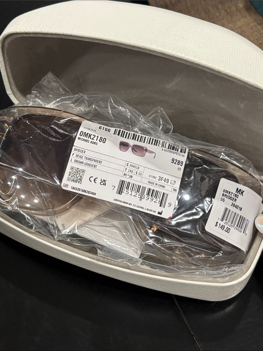NWT MICHAEL KORS MK2180 “BRIDGER” SUNGLASSES Beige Transparent / Brown Gradient - Picture 6 of 12